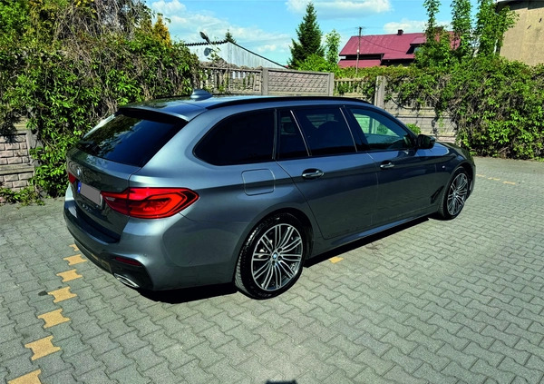BMW Seria 5 cena 129000 przebieg: 113965, rok produkcji 2017 z Radomsko małe 92